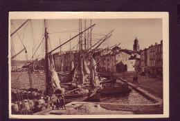 83 - SAINT-TROPEZ - VUE GÉNÉRALE DU PORT - BATEAU - ANIMÉE  - Saint-Tropez