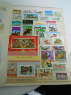 Lot Mit Briefmarken Motiv Pferde 4 - Chevaux