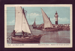 30 - LE GRAU-du-ROI - RENTRÉE DES BARQUES DE PECHE - PHARE DE LA JETÉE -  - Le Grau-du-Roi