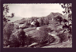 73 - LA ROCHETTE - L'ARRIVÉE A PRESLES ET LE MONT DE L'HUILE -  - Otros & Sin Clasificación