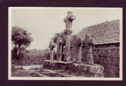 22 - LANNION - LES CINQ CROIX DE GRANIT -  - Lannion