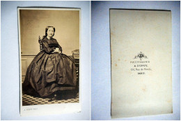 PHOTO CDV JEUNE FEMME CHIC ROBE  MODE Cabinet DUPUY A PARIS - Ancianas (antes De 1900)