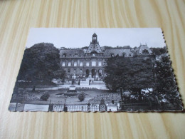 CPSM Le Havre (76).L'Hôtel De Ville Et Les Jardins. - Unclassified