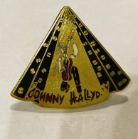 PINS  Musique JOHNNY HALLYDAY / Doré / 33NAT - Musique