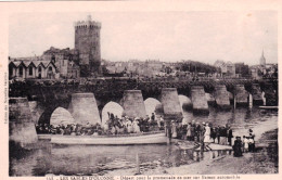 85 - Vendée - LES SABLES D'OLONNE - Depart Pour La Promenade En Mer Sur Bateau Automobile - Sables D'Olonne