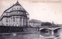 67 - Bas Rhin - STRASBOURG - Le Theatre Vu De La Place De La République - Strasbourg