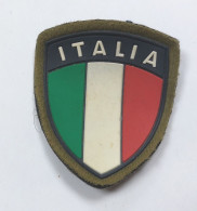 69823 Cs8 Toppa Militare - Scudetto Italia - Ecussons Tissu