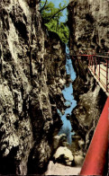 LOVAGNY   ( HAUTE-SAVOIE )    LES GORGES DU FIER  . L ' INTERIEUR DES GORGES - Lovagny