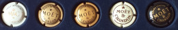 (1)  5 Capsules  Moet Et Chandon - Altri & Non Classificati