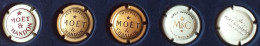 (1)  5 Capsules  Moet Et Chandon - Andere & Zonder Classificatie