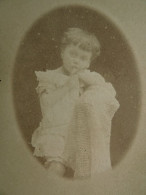 Photo CDV Maurice à Blois  Petite Fille (Suzanne Chambry)  CA 1875-80 - L679A - Ancianas (antes De 1900)