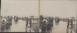 Photo Stéréoscopique Tchad Fort Lamy Arrivée Du Mil Par Le Chari - Stereoscoop