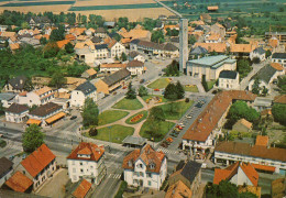 (68) WITTENHEIM Vue Aérienne , Place Thiers Eglise Ste Marie , Voiture ( Haut Rhin ) - Wittenheim