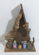 66127 Presepe - Casetta / Grotta In Legno Con Sacra Famiglia - 25x12 Cm - Nacimientos - Pesebres