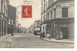 VANVES  -  La Rue Sadi Carnot  (boulangerie) - Vanves