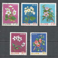 Korea 1975 Used Stamps Set Flowers - Corée Du Nord