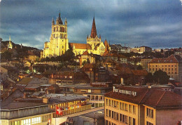 *CPM - SUISSE - VAUD - LAUSANNE - La Cathédrale De Nuit - Lausanne