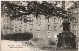 50. COUTANCES. Ex-Séminaire. Vue Des Jardins Intérieurs - Coutances