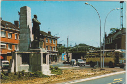 Pas De  Calais : LENS : Le  Centre , Bus, Voiture  Renault 4 L , Monument - Lens