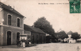 Avor (Avord, Cher) La Gare, Vue Extérieure, Militaires Et Attelage - Carte A.A. N° 488 - Gares - Sans Trains