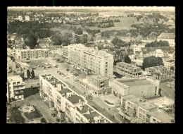 59 Nord En Avion Au Dessus De Maubeuge Vue Aerienne Lapie Editeur ( Format 10,5cm X 15cm ) - Maubeuge