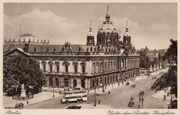 Berlin Zeughaus Vor Dem Dom Gl1938 #D2218 - Autres & Non Classés