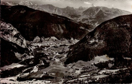 THONES     ( HAUTE-SAVOIE )  VUE GENERALE AERIENNE ET LA CHAINE DES ARAVIS - Thônes