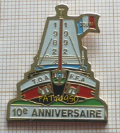 PAT14950 ANCIENS COMBATTANTS TOA FFA DOUAI Dpt 59 NORD BATEAU VOILIER - Armee