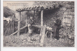 VENDEES : Types Et Costumes Vendéens Un Atelier De Sabotier En Plein Vent - Très Bon état - Andere & Zonder Classificatie