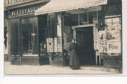 TOURS : Magasin De Cartes Postales - Tres Bon Etat - Tours