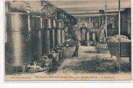 BORDEAUX : Distillerie E. Roussie Avenue Thiers 323, Le Laboratoire - Tetat - Bordeaux