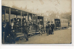 COURBEVOIE : Tramway, Personnages - Etat - Courbevoie