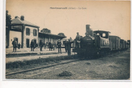 MONTMARAULT : La Gare, Train - Tres Bon Etat - Autres & Non Classés