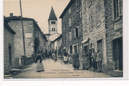 VAUX : Rue Principale L'attente Du Facteur, Poste - Tres Bon Etat - Andere & Zonder Classificatie