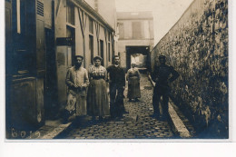 IVRY-sur-SEINE : Personnages, Ruelle - Etat - Ivry Sur Seine