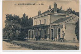 CHATEAUMEILLANT : La Gare - Tres Bon Etat - Châteaumeillant