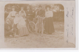 BLOIS : Carte Photo D'un Groupe De Perconnes (vélo) - Très Bon état - Blois