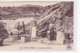 CORSE : Types Corses - La Lessive En Plein Air - état - Other & Unclassified