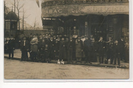 CARTE PHOTO A LOCALISER : Paris(?) Tabac, Biere Pilsen - Tres Bon Etat - Photos