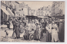 MANTES : Un Coin Du Marché - Très Bon état - Mantes La Jolie