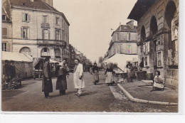 AUNAY SUR ODON : Carte Photo D'une Scène De Rue - Très Bon état - Altri & Non Classificati