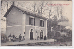 FENEYROLS Les BAINS : La Gare - Bon état (traces) - Autres & Non Classés