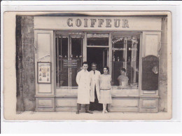 A LOCALISER : Carte Photo D'un Salon De Coiffure (coiffeur) -  Très Bon état - Photos