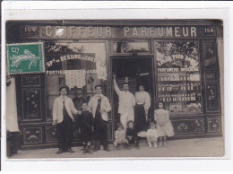 A LOCALISER : Carte Photo D'un Salon De Coiffure (coiffeur) - état - Foto