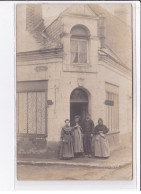 A LOCALISER : Carte Photo D'un Salon De Coiffure (coiffeur) -  Bon état (traces Au Dos) - Fotos