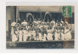 BONNY SUR LOIRE - Carte Photo - Groupe De Femmes Costumées - Très Bon état - Autres & Non Classés