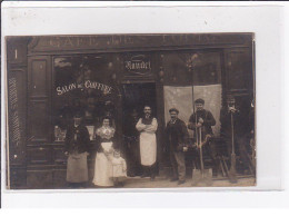 MONTFORT L'AMAURY : Carte Photo Du Café Des Tours - Coiffeur - Salon De Coiffure - Très Bon état - Montfort L'Amaury