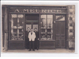 AMIENS : Carte Photo Du Salon De Coiffure MEURICE (coiffeur) - état - Amiens