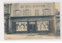 SAINT GERAND LE PUY - Place De La République - Magasin "Au Bon Marché" - Très Bon état - Otros & Sin Clasificación