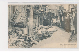 MONTREUIL SOUS BOIS - Le Marché Aux Puces - Très Bon état - Montreuil